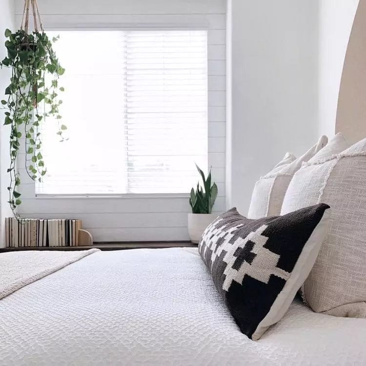 The Loomia Pillow Aslan Oversized Lumbar Pillow