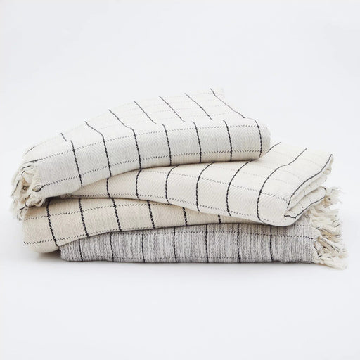 The Loomia Throw Blanket Naz | 100% Turkish Cotton XL Throw Blanket