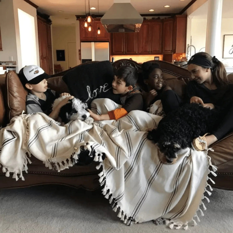 The Loomia Throw Blanket Sophie | Farmhouse Home Decor Turkish Cotton Throw Bed Blanket