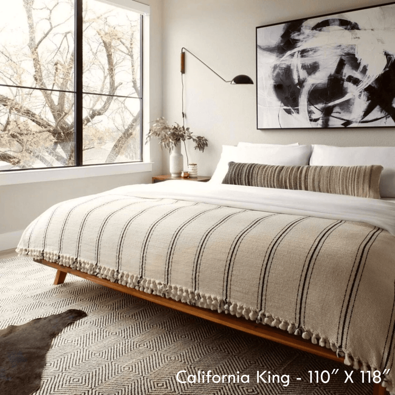 The Loomia Throw Blanket Sophie | Farmhouse Home Decor Turkish Cotton Throw Bed Blanket