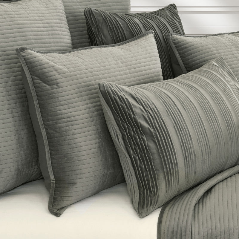 Townsend Quilt Set
