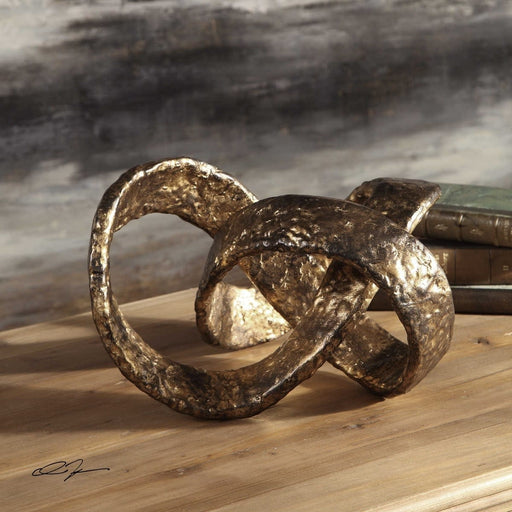 Uttermost Trefoil Knot