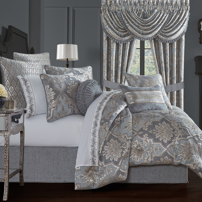 Woodhaven Comforter Set
